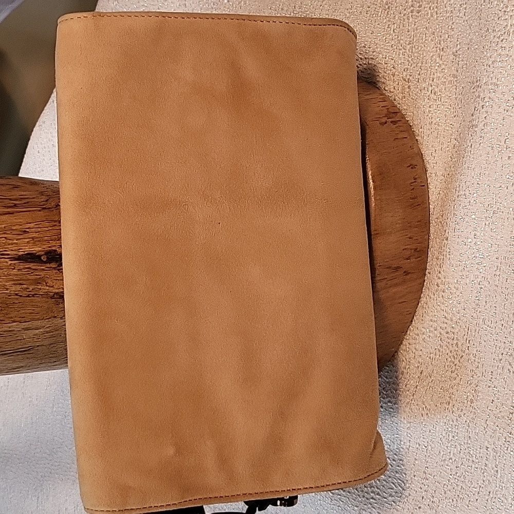 Jimmy Choo Beige and Brown Embellished Leather Wristlet Clutch - Picture 2 of 13